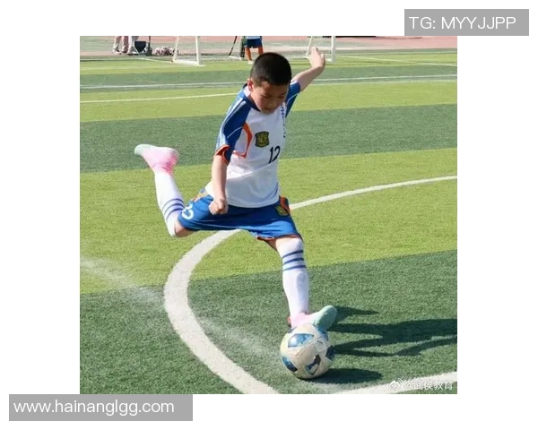 难忘的绿茵场青春岁月与足球比赛的激情回忆